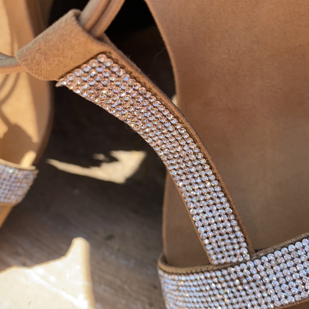 NEW sandals - Picture 5 of 11
